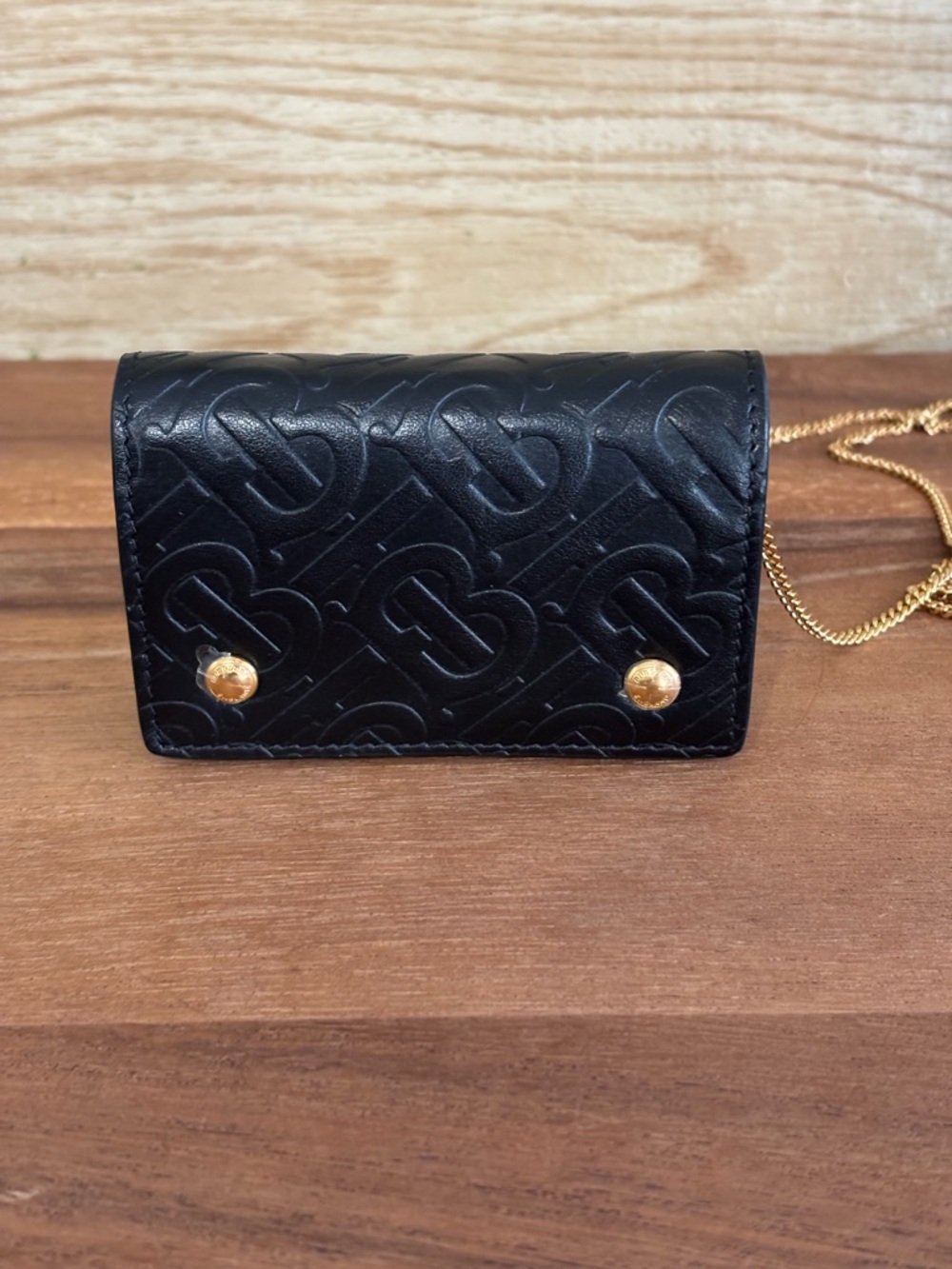 Burberry
Leather purse